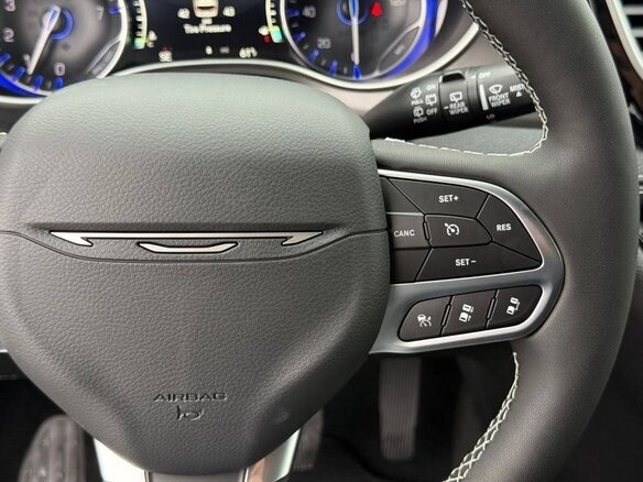 2026 Chrysler Pacifica RU Рестайлинг 2, чёрный, 10926827 рублей - вид 11