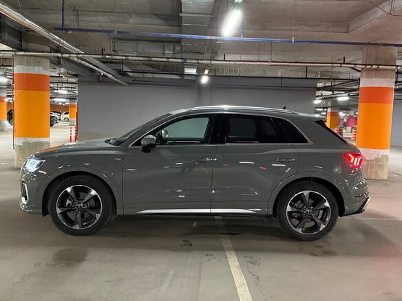 2023 Audi Q3 35 TFSI II (F3), серый, 4300000 рублей - вид 5