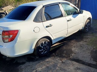 2017 Lada (ВАЗ) Granta I, белый, 400000 рублей, вид 4