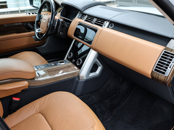 2018 Land Rover Range Rover Long IV Рестайлинг, белый, 6898000 рублей - вид 10