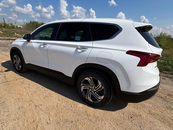 2021 Hyundai Santa Fe IV Рестайлинг, белый, 3650000 рублей - вид 13