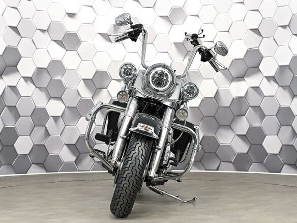 2008 Harley-Davidson Road King, чёрный, 877000 рублей - вид 4