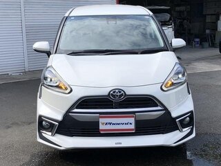 2020 Toyota Sienta II Рестайлинг, белый, 1200000 рублей, вид 1