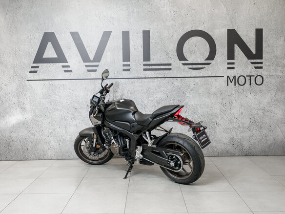 2026 Honda CB 650R, чёрный, 1330000 рублей - вид 6