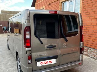 2017 Opel Vivaro Long B, серый, 2320000 рублей, вид 5