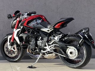 2015 MV Agusta Dragster 800, красный, 930000 рублей, вид 5