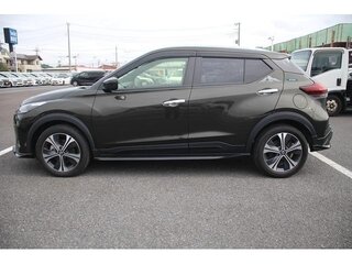 2021 Nissan Kicks I Рестайлинг, чёрный, 1550000 рублей, вид 4