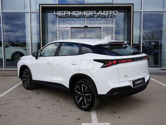 2026 Omoda C5 II, серый, 2579000 рублей - вид 2