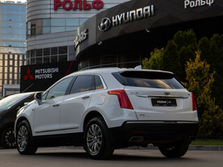 2017 Cadillac XT5 I, белый, 2173000 рублей, вид 5