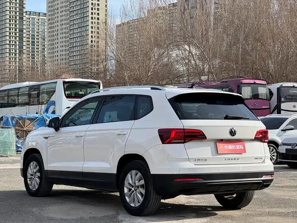 2021 Volkswagen Tharu I, белый, 1730000 рублей - вид 6