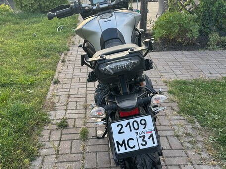 2015 Yamaha MT-09 Tracer (FJ-09), серебристый, 700000 рублей, вид 5