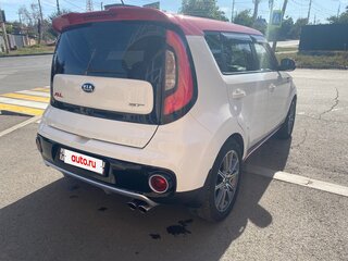 2016 Kia Soul II Рестайлинг, белый, 1500000 рублей, вид 4