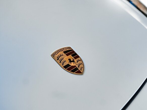 2017 Porsche Cayenne Diesel II Рестайлинг (958), белый, 6500000 рублей - вид 19