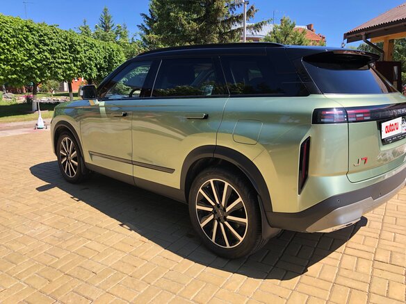 2024 Jaecoo J7 I, зелёный, 2500000 рублей - вид 4