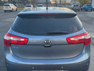 2014 Kia Rio 6-speed III, голубой, 720000 рублей, вид 5