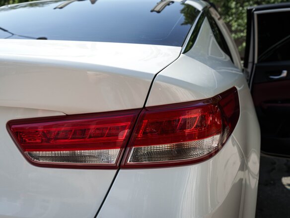 2018 Kia Optima IV, белый, 1700000 рублей - вид 17