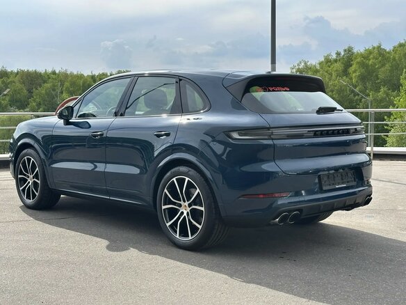 2024 Porsche Cayenne III Рестайлинг, синий - вид 5