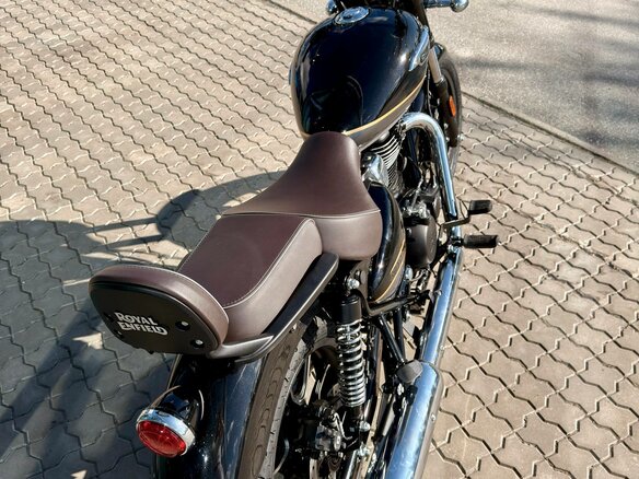 2026 Royal Enfield Meteor, чёрный, 528000 рублей - вид 16