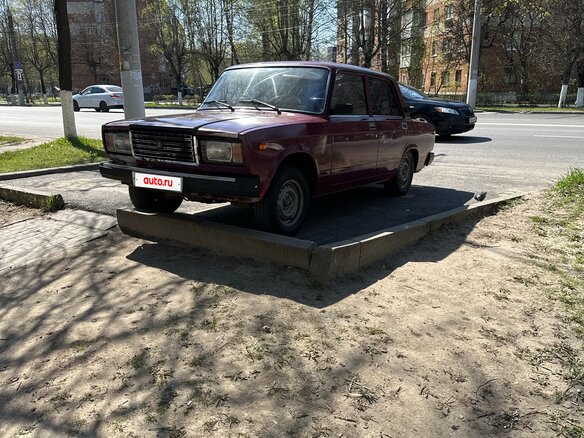2004 Lada (ВАЗ) 2107, красный, 145000 рублей - вид 1