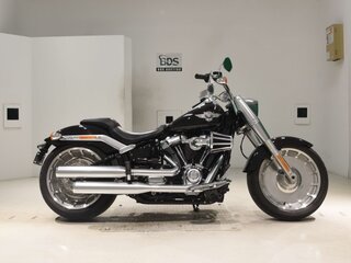 2018 Harley-Davidson Fat Boy, чёрный, 1640000 рублей, вид 2