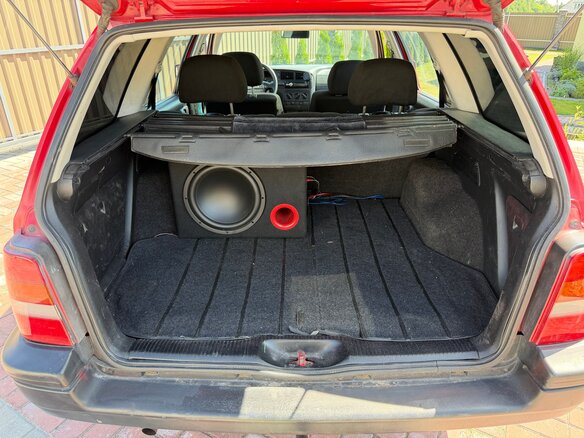 1995 Volkswagen Golf III, красный, 250000 рублей - вид 18