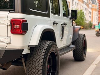 2019 Jeep Wrangler IV (JL), белый, 6100000 рублей, вид 5