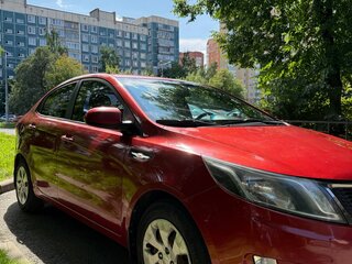 2012 Kia Rio 4-speed III, красный, 980000 рублей, вид 2