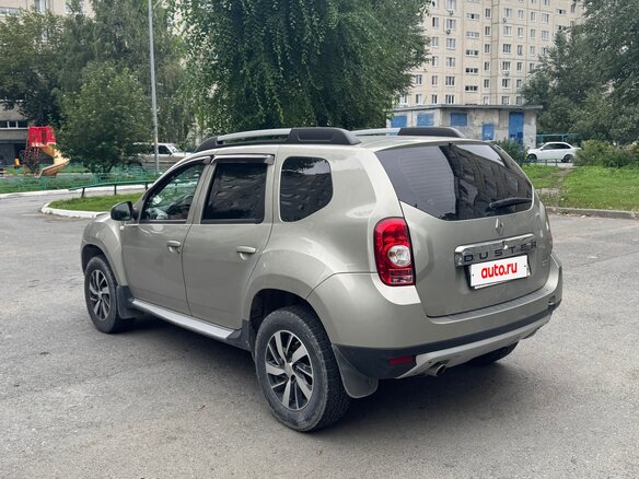 2014 Renault Duster I, бежевый, 1250000 рублей - вид 5