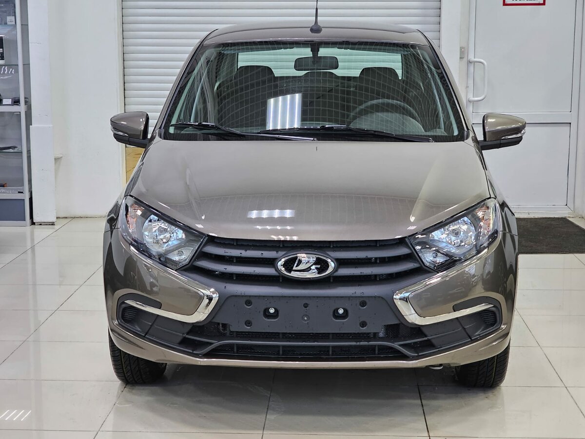 Открыть фотографии: Lada (ВАЗ) Granta I Рестайлинг