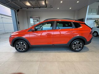 2026 Lada (ВАЗ) Iskra SW Cross, оранжевый, 1847000 рублей, вид 3