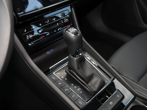 2026 Skoda Superb III Рестайлинг, чёрный, 2780070 рублей - вид 14