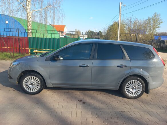 2011 Ford Focus II Рестайлинг, серый, 380000 рублей - вид 8