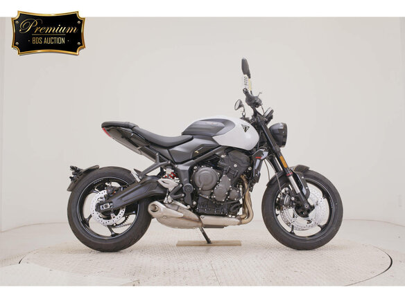 2026 Triumph Trident 660, белый, 1050000 рублей