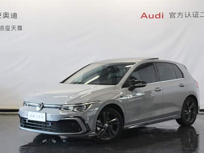 Открыть фотографии: Volkswagen Golf VIII