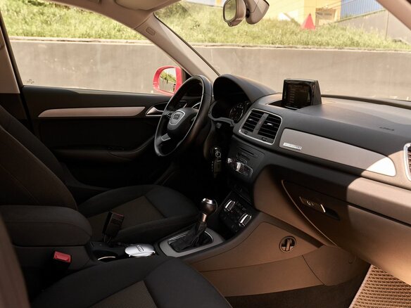 2014 Audi Q3 I (8U), красный - вид 5