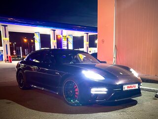 2011 Porsche Panamera Turbo I, зелёный, 3200000 рублей, вид 2