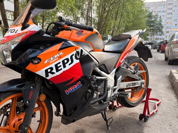 2013 Honda CBR 250R, оранжевый, 310000 рублей - вид 7