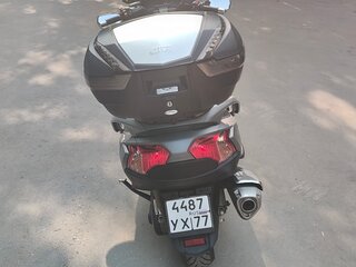 2013 Suzuki Burgman (SkyWave) 650, серебристый, 570000 рублей, вид 5