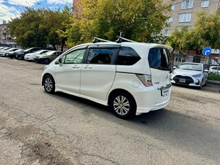 2012 Honda Freed I Рестайлинг, белый, 1159000 рублей, вид 1