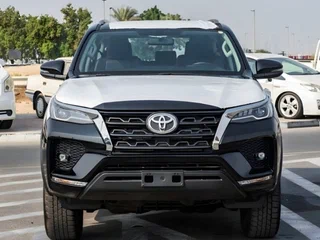 2026 Toyota Fortuner II Рестайлинг, чёрный, 4800600 рублей, вид 3