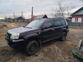 2004 Nissan X-Trail I Рестайлинг, чёрный, 650000 рублей, вид 4