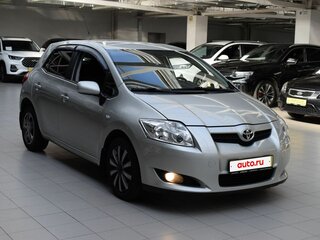 Toyota Auris I