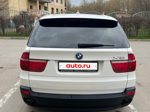 2010 BMW X5 30i II (E70), белый, 1550000 рублей - вид 5