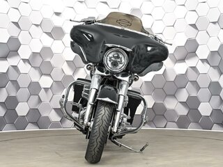 2011 Harley-Davidson Street Glide, чёрный, 1049000 рублей, вид 4