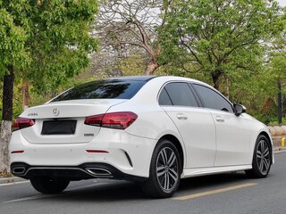 2020 Mercedes-Benz A-Класс 180 Long IV (W177), белый, 1750000 рублей, вид 4