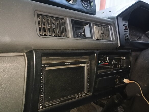 1995 Mitsubishi Delica III, зелёный, 850000 рублей - вид 19
