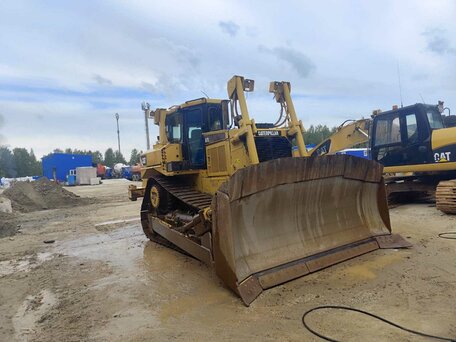 2008 Caterpillar D7, жёлтый, 15000000 рублей, вид 3