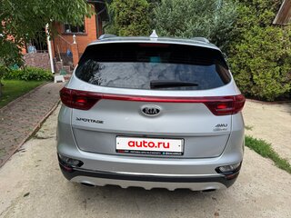2019 Kia Sportage IV Рестайлинг, серебристый, 2550000 рублей, вид 4