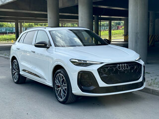 2026 Audi Q5 L III (GU), белый, 6090000 рублей, вид 1