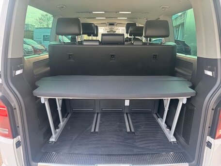 2022 Volkswagen Multivan T6 Рестайлинг, белый, 5200000 рублей, вид 4
